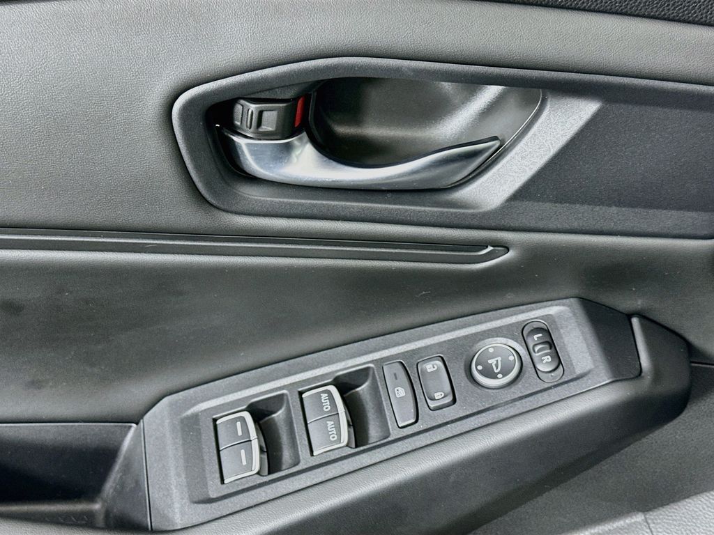 Thumbnail: 2023 Honda Accord - 17