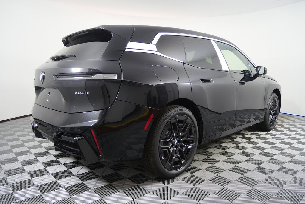 Thumbnail: 2026 BMW iX - 3