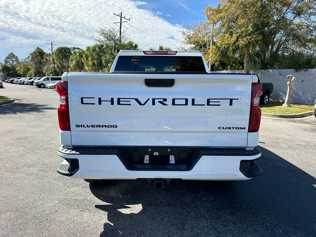 2024 Chevrolet Silverado 1500 Custom 6