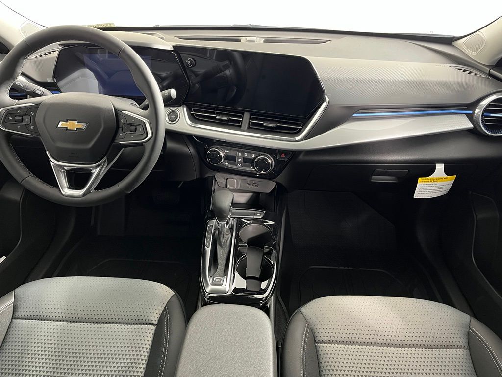 Thumbnail: 2026 Chevrolet Trax - 16