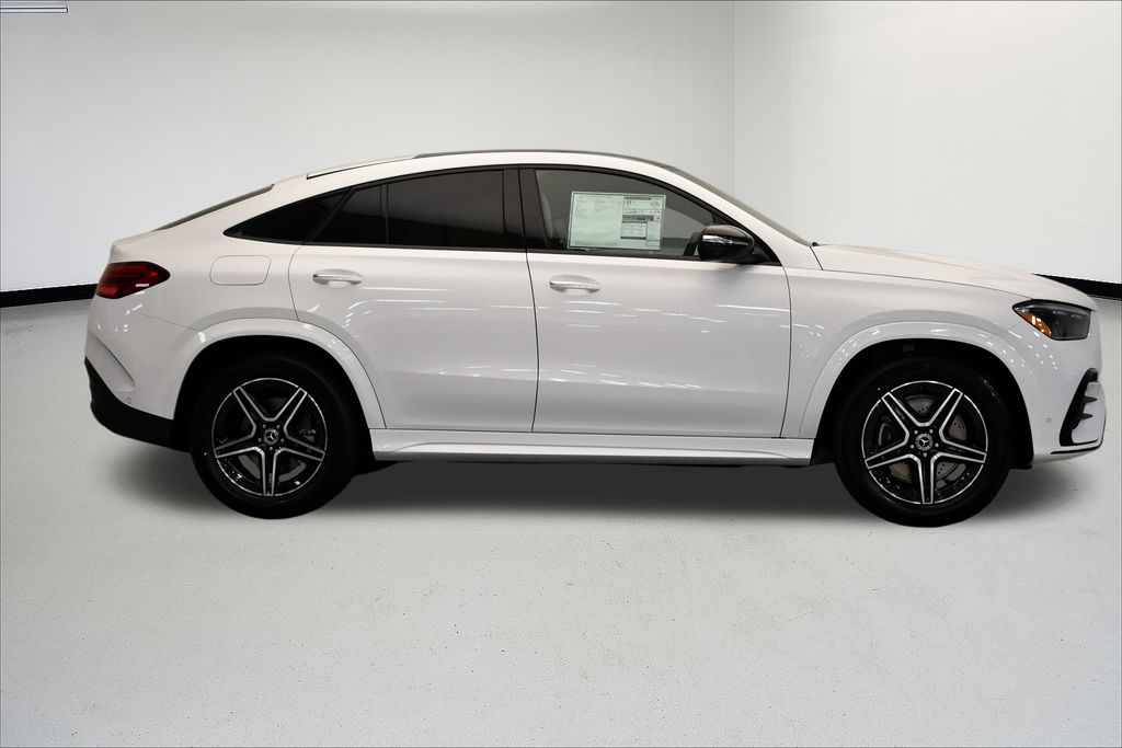 Thumbnail: 2026 Mercedes-Benz GLE - 6