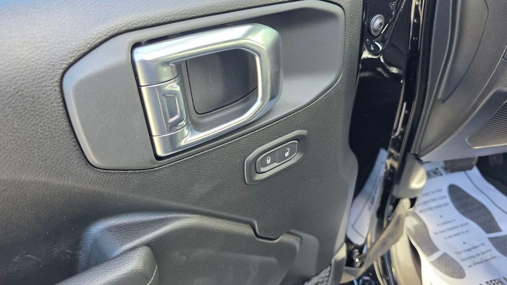 2026 Jeep Wrangler 2-Door Sport - Photo 19
