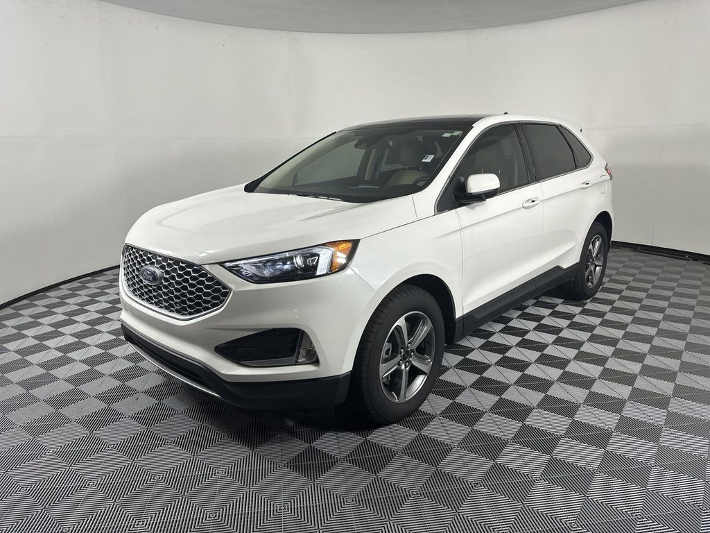 2024 Ford Edge SEL 3