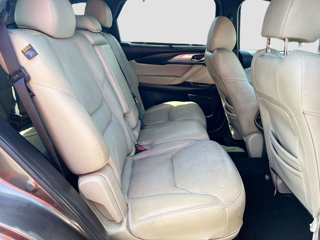 Used 2019 Silver Mazda Grand Touring image 28