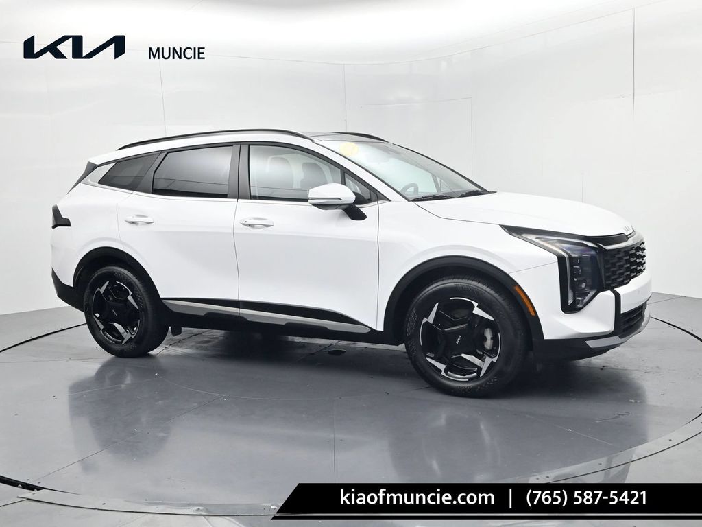 Glacial White Pearl 2026 Kia Sportage SUV / Crossover Front-Wheel Drive 8-Speed Automatic