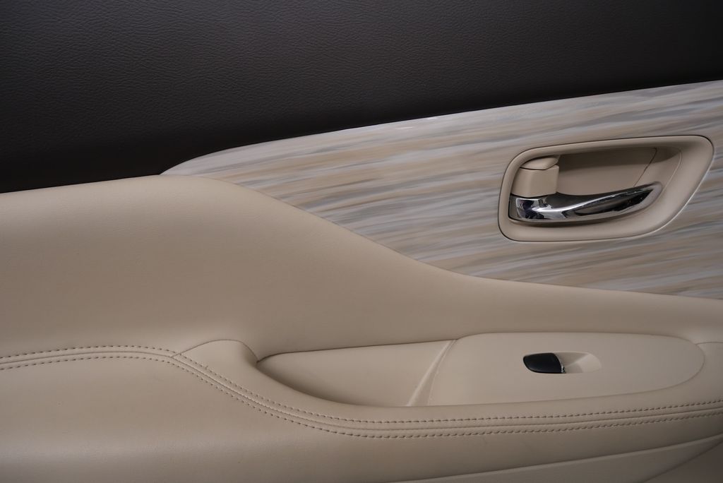 Thumbnail: 2017 Nissan Murano - 12