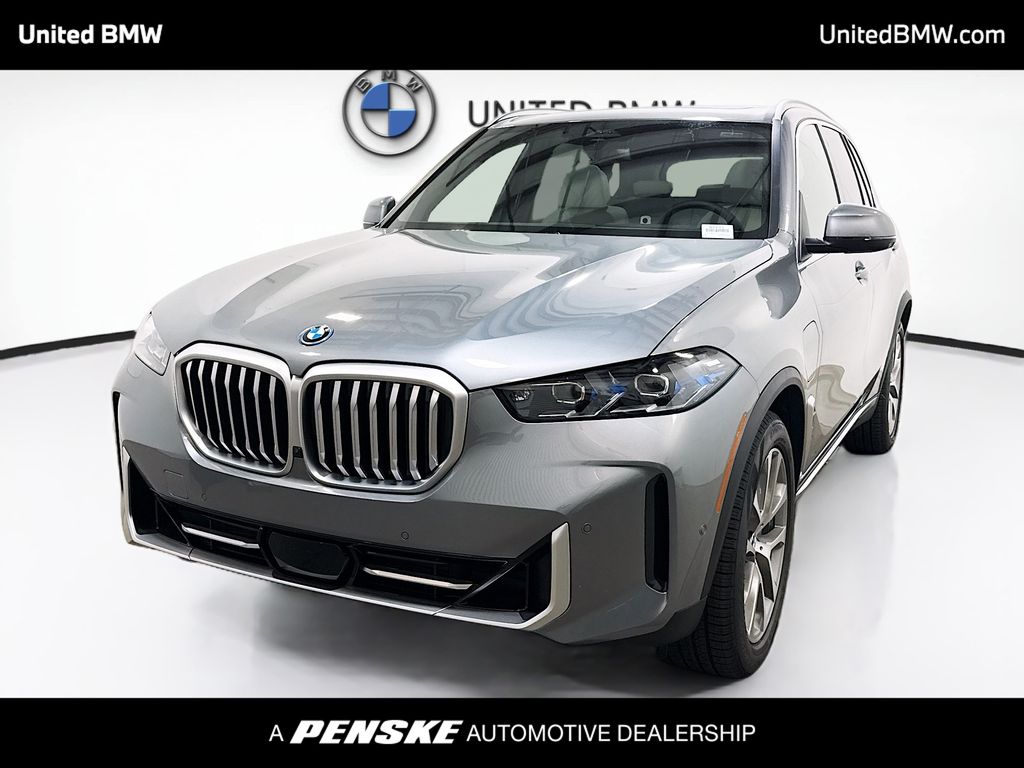 Thumbnail: 2026 BMW X5 - 1