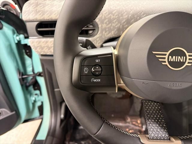 Thumbnail: 2026 MINI Cooper - 13