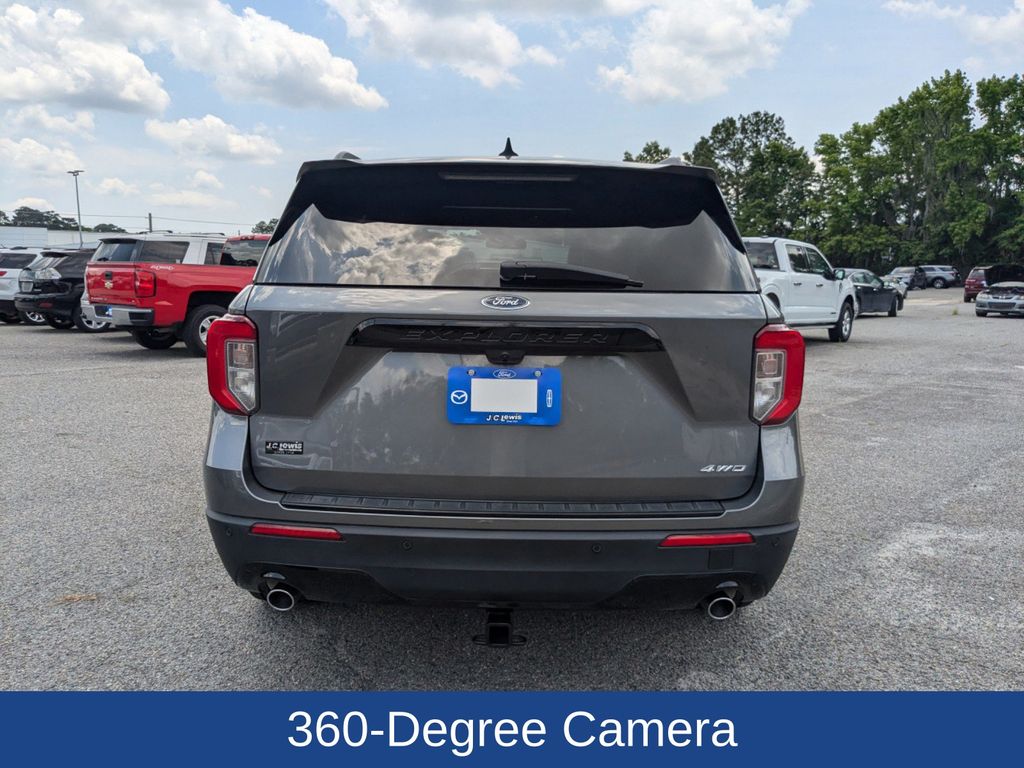 2022 Ford Explorer ST-Line