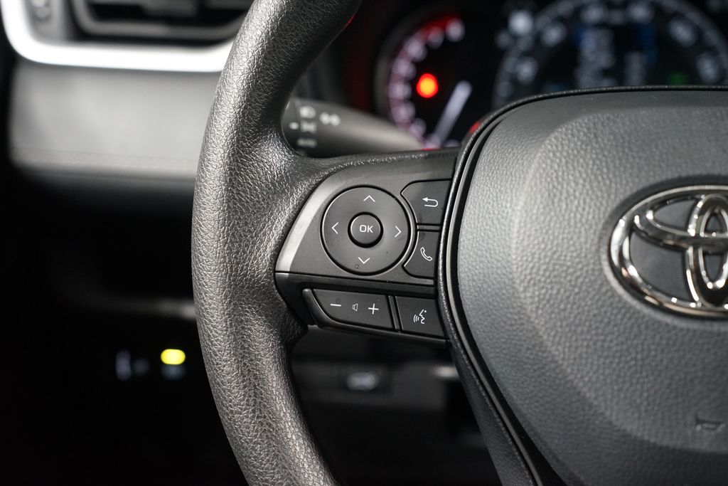 Thumbnail: 2025 Toyota RAV4 - 14