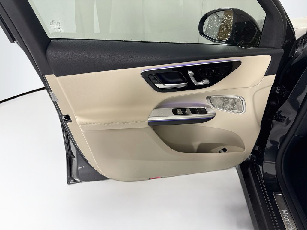 New 2027  Mercedes-Benz GLC 300 image 25