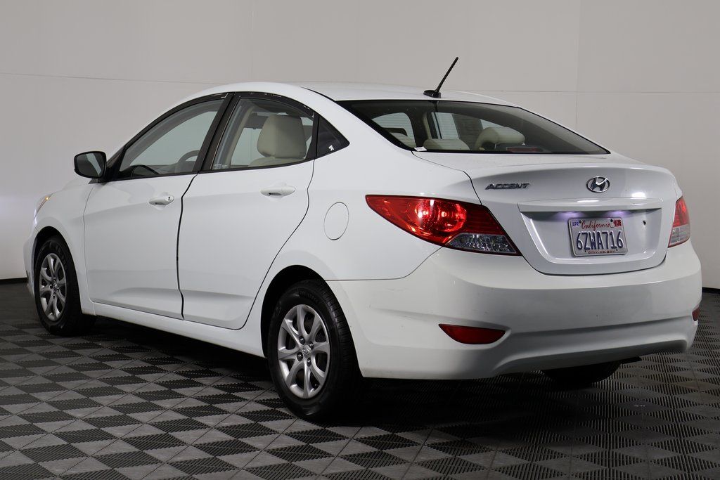 2013 Hyundai Accent GLS 6