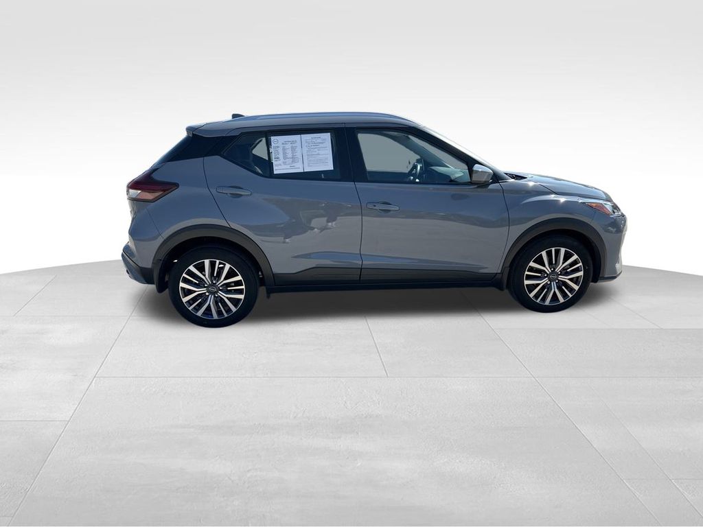 2024 Nissan Kicks SV 9