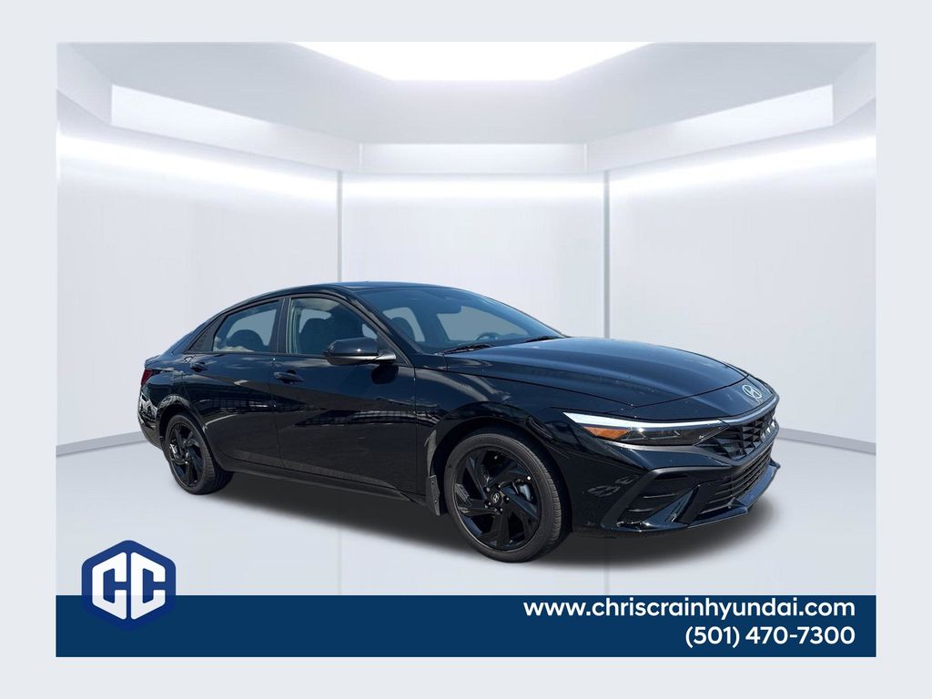 Abyss Black 2026 Hyundai Elantra Sedan Front-Wheel Drive Continuously Variable Transmission
