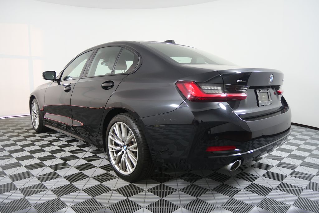 Thumbnail: 2023 BMW 3 Series - 5