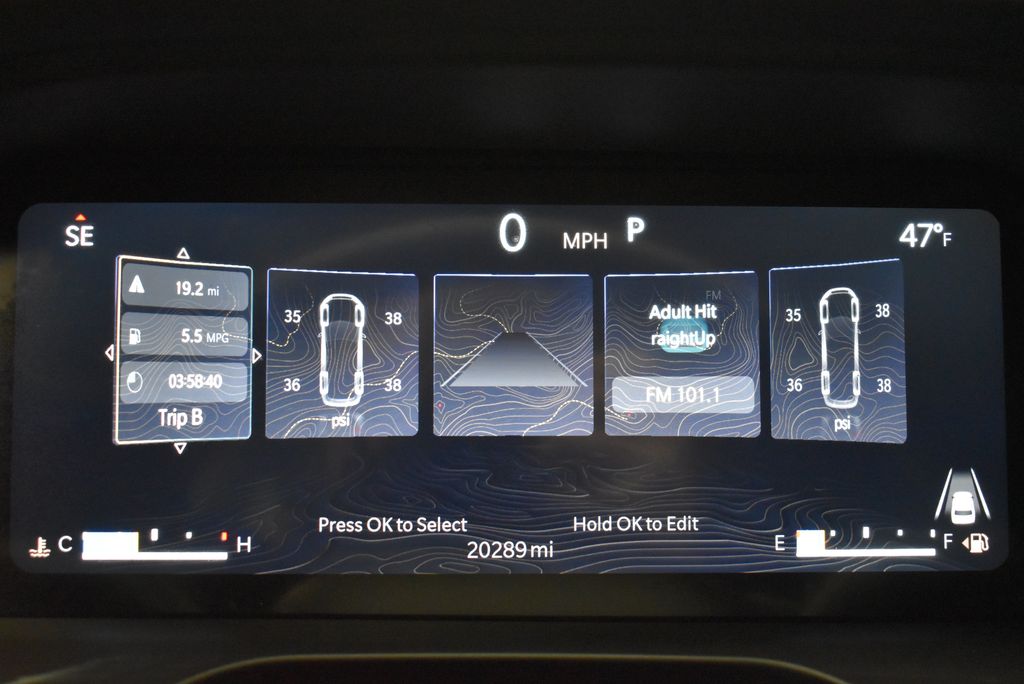 Thumbnail: 2023 Jeep Grand Cherokee - 18