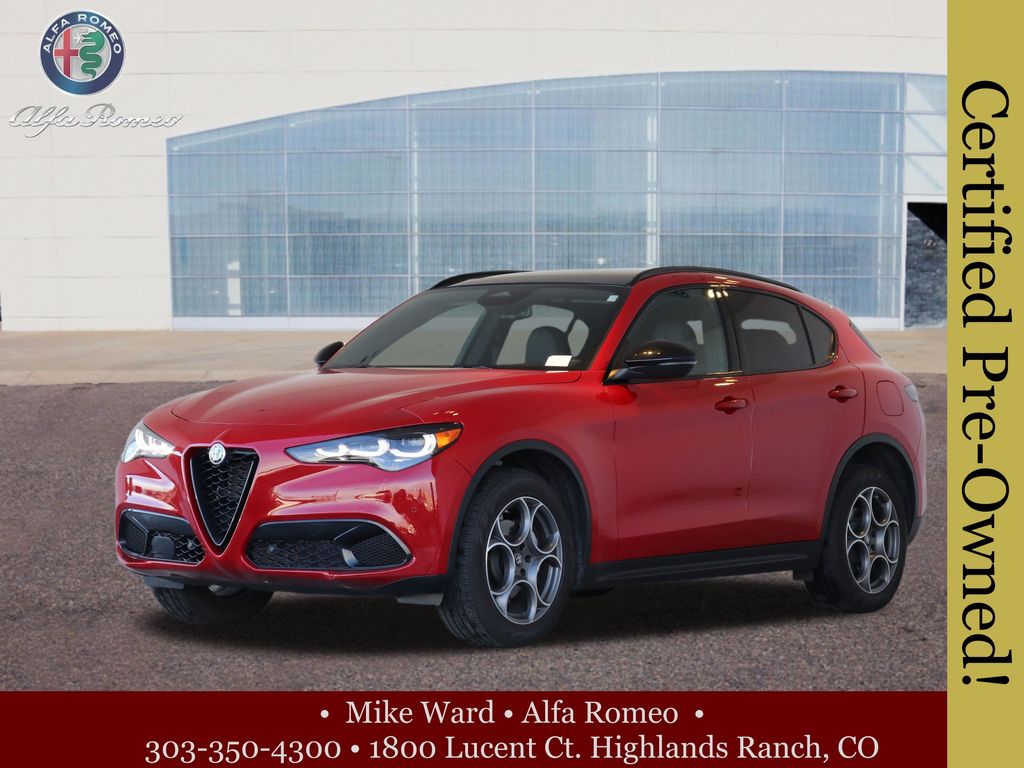 2025 Alfa Romeo Stelvio AWD