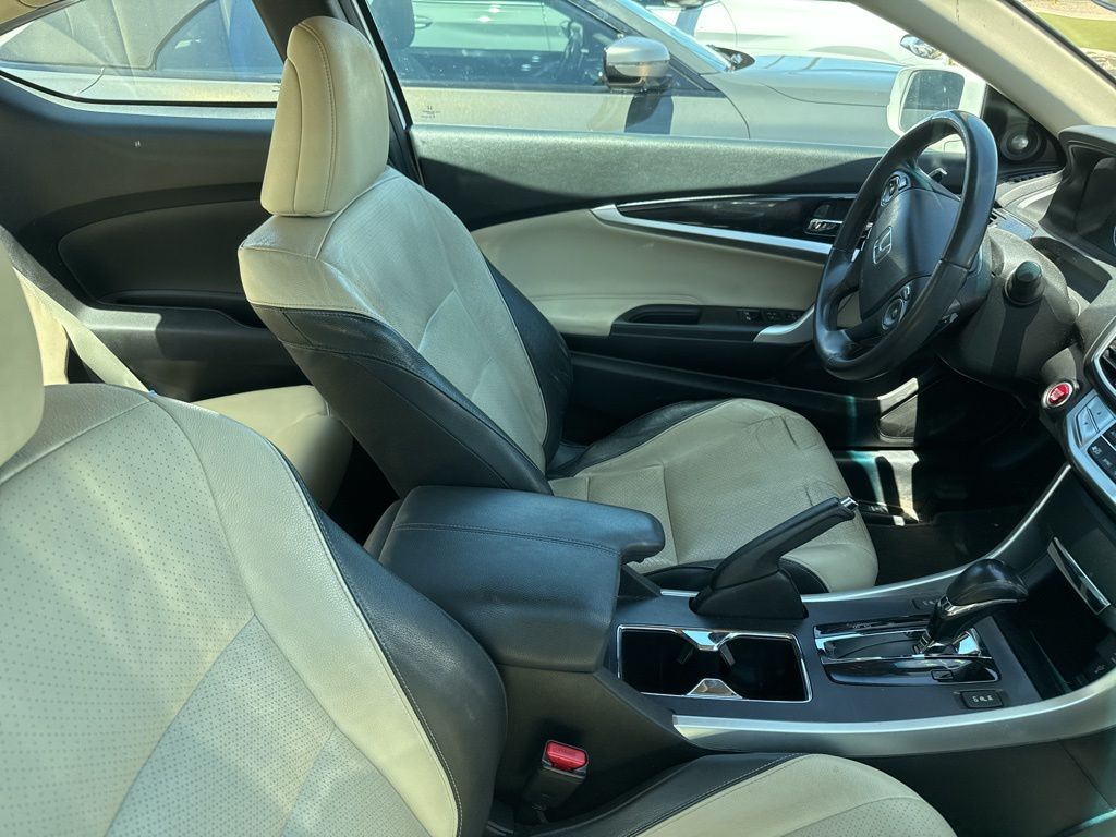 Thumbnail: 2013 Honda Accord - 4