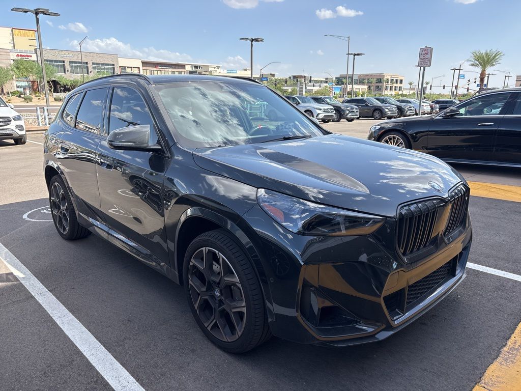 Thumbnail: 2025 BMW X1 - 3