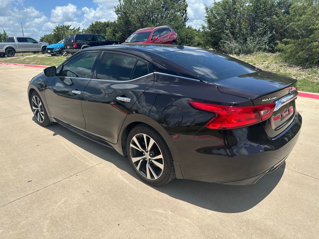 Thumbnail: 2017 Nissan Maxima - 4
