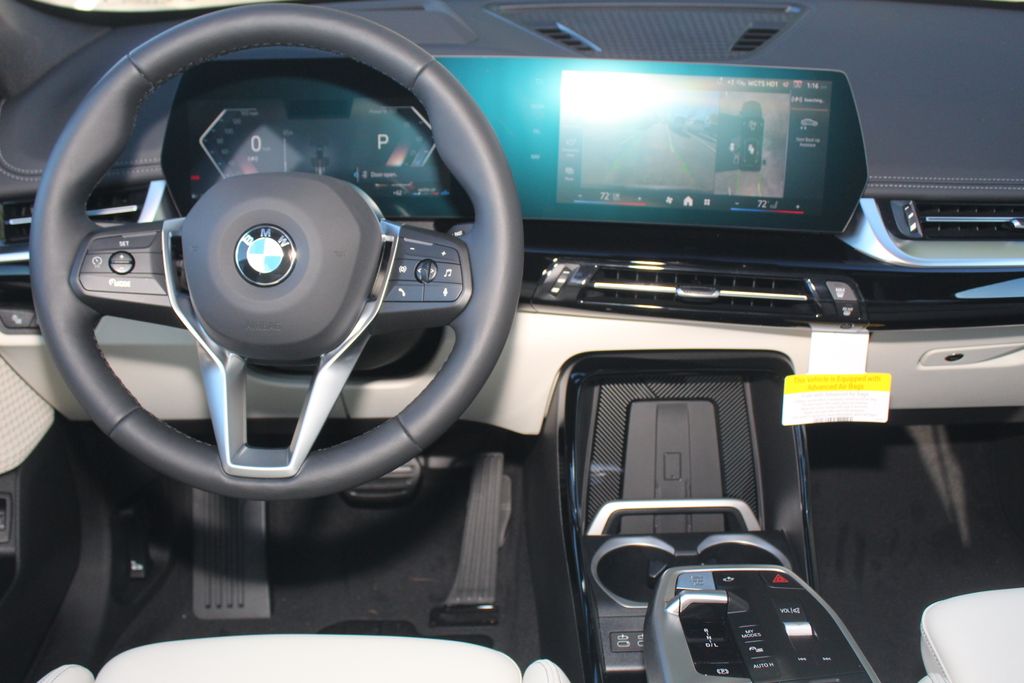 2026 BMW X1 28i - Photo 17