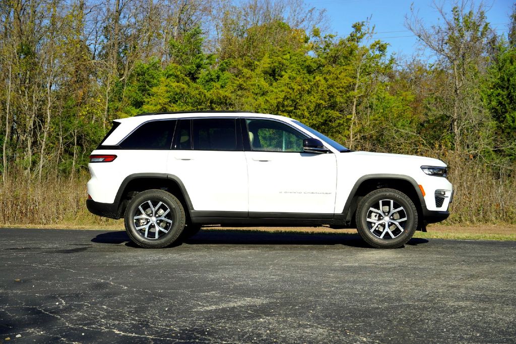 New Car 2025 Jeep Grand Cherokee  Limited For Sale Under $40,000 In Taylor, Texas