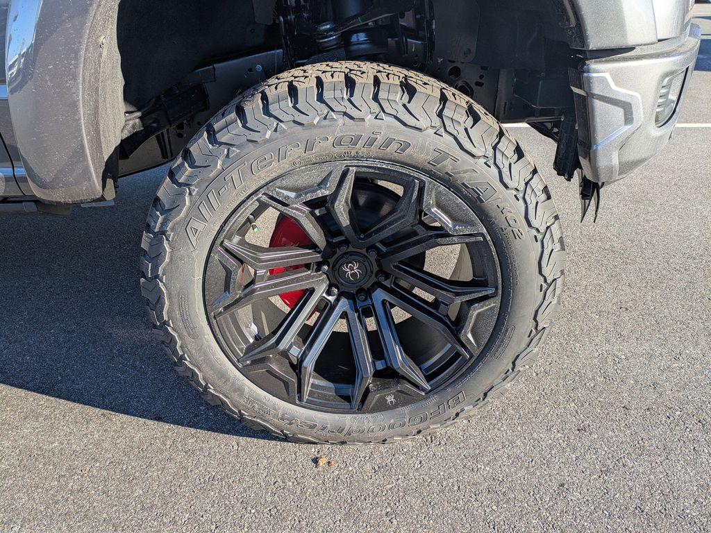 2025 Ford F-150 Black Widow