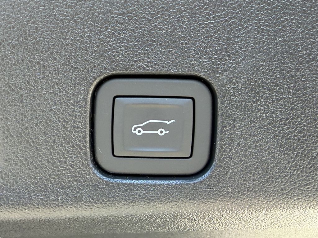 new 2026 GMC Acadia car, priced at $48,665