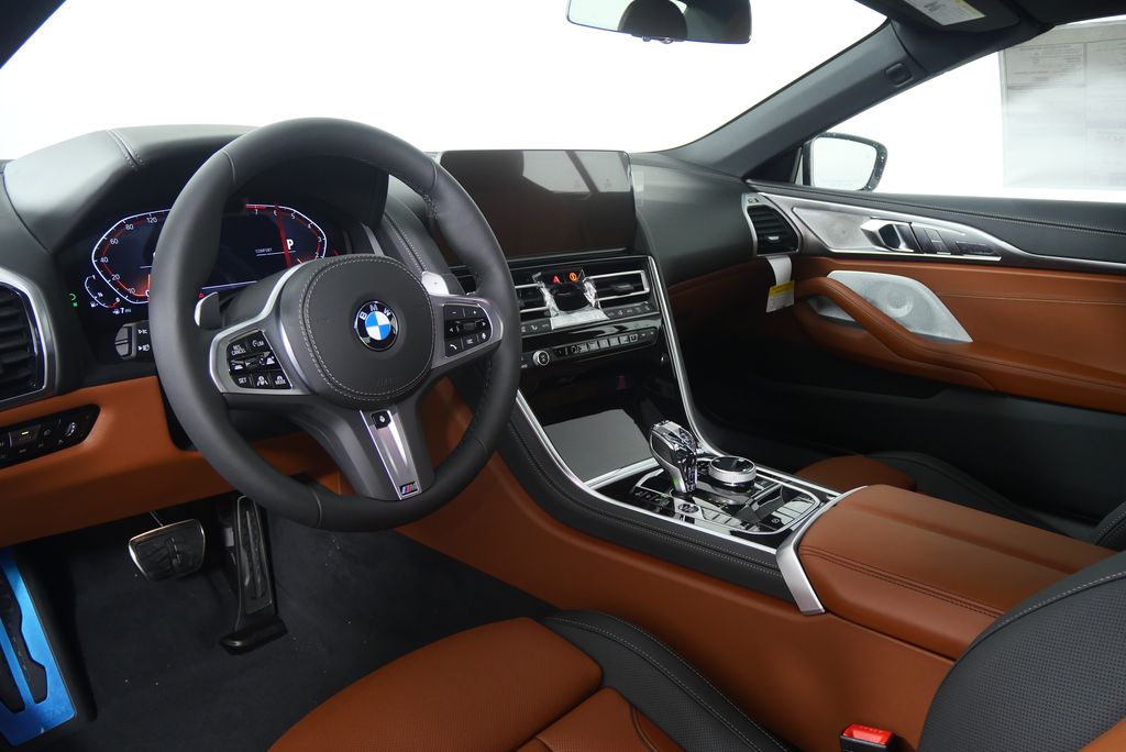 Thumbnail: 2026 BMW 8 Series - 16