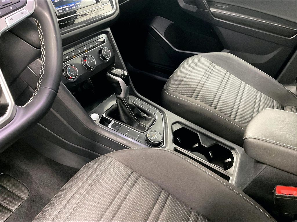 2023 Volkswagen Tiguan — photo 21