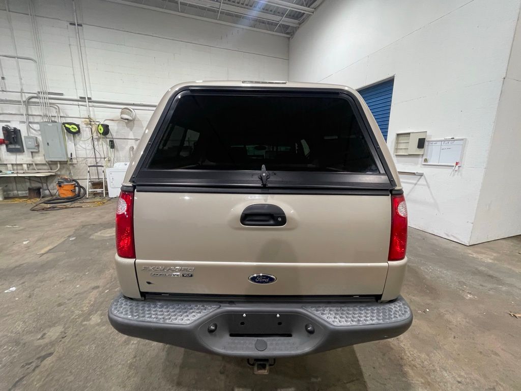 2004 Ford Explorer Sport Trac XLT - Photo 23