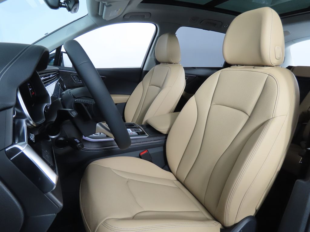 Thumbnail: 2026 Audi Q7 - 32