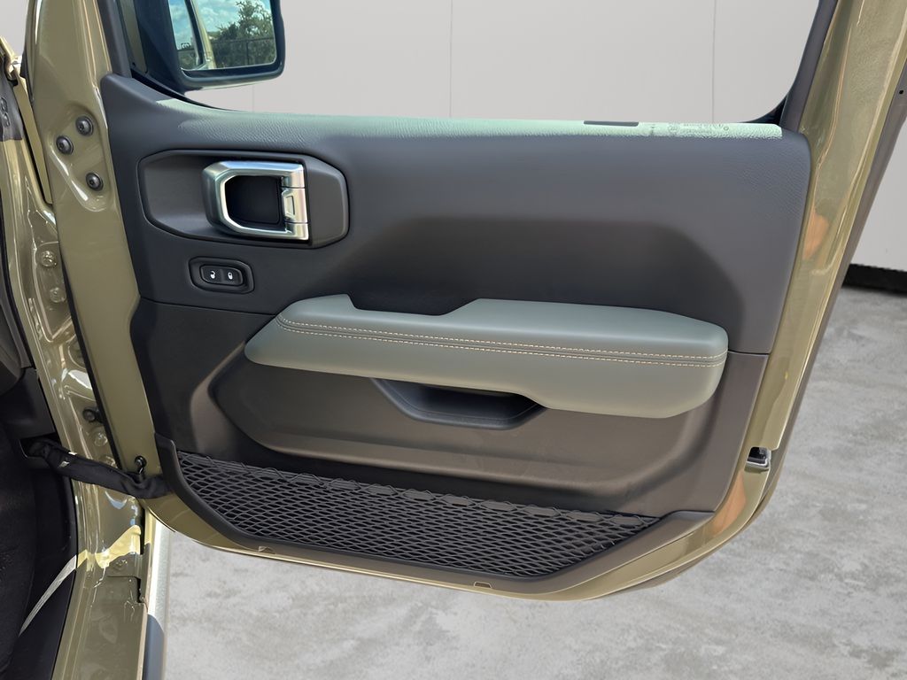 New Car 2025 Jeep Gladiator  Mojave For Sale Under $50,000 In Austin, Texas