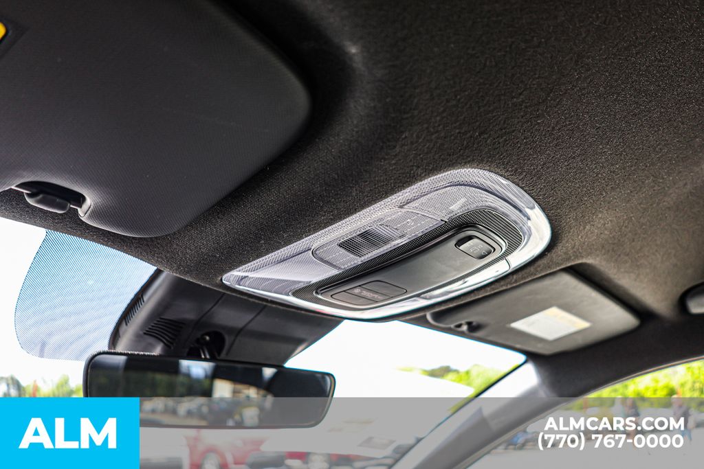 Used 2025 Silver Hyundai SEL Sport image 55