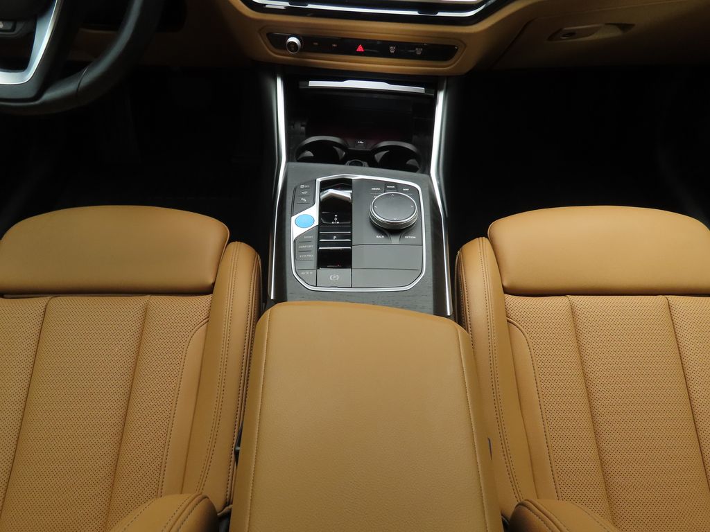 Thumbnail: 2023 BMW i4 - 16