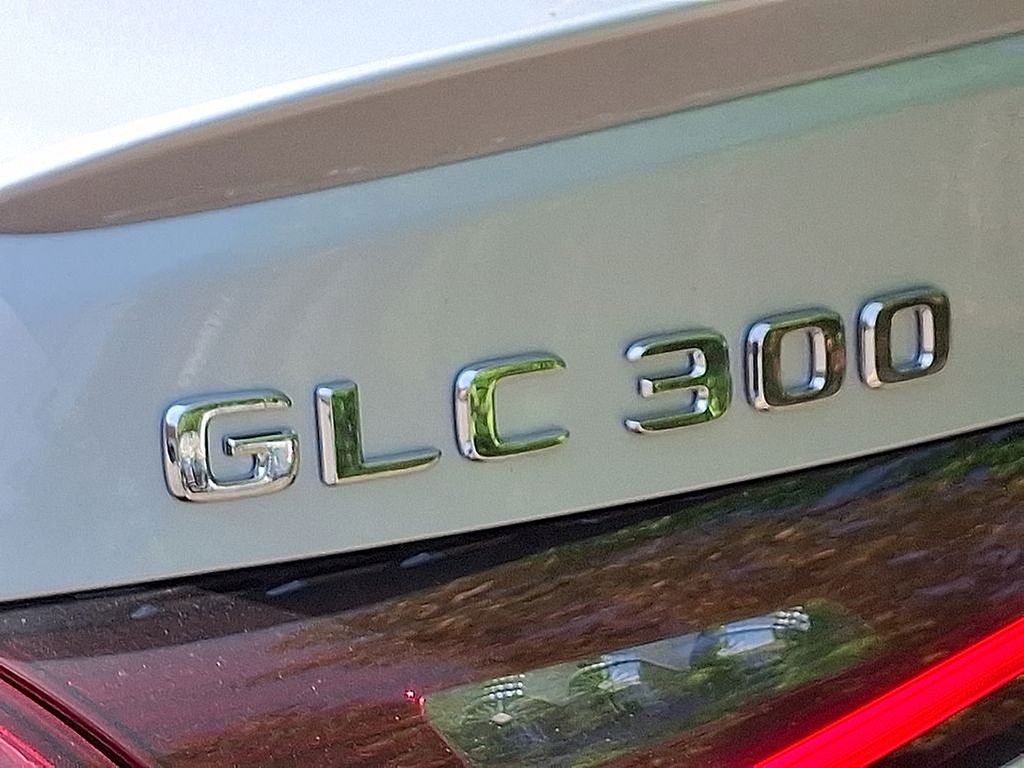 Thumbnail: 2025 Mercedes-Benz GLC - 22