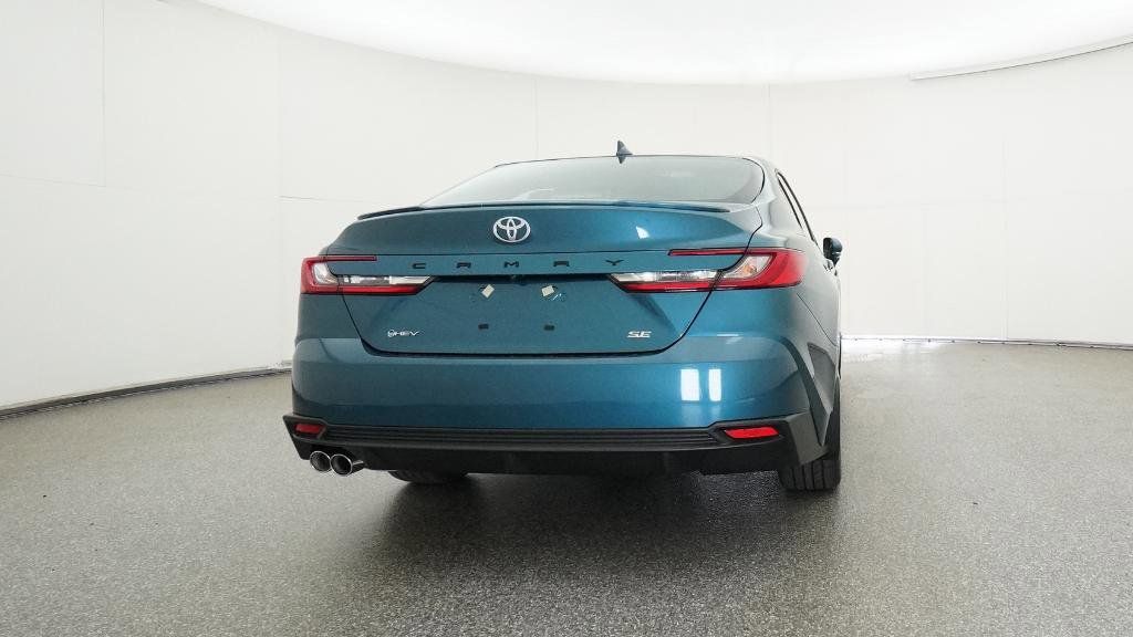 2025 Toyota Camry SE 23