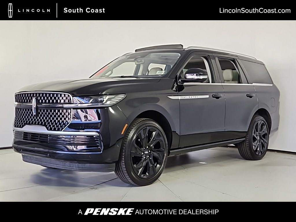 Thumbnail: 2025 Lincoln Navigator - 1