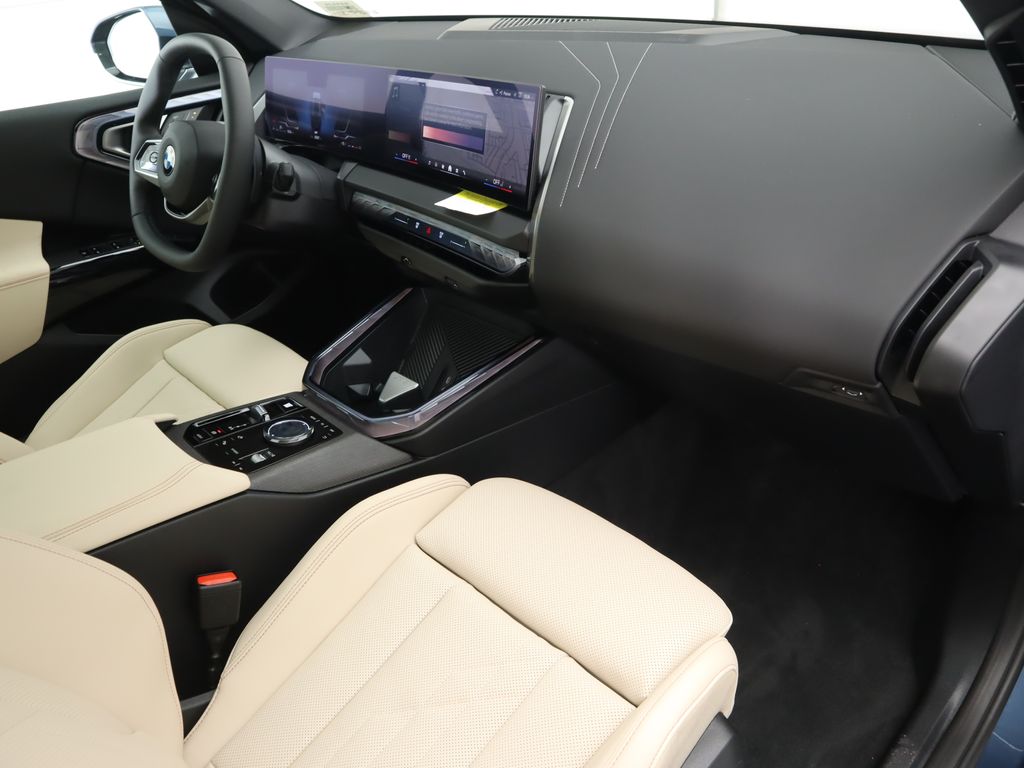 Thumbnail: 2026 BMW X3 - 18