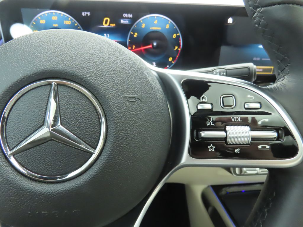 2022 Mercedes-Benz GLB 250 12