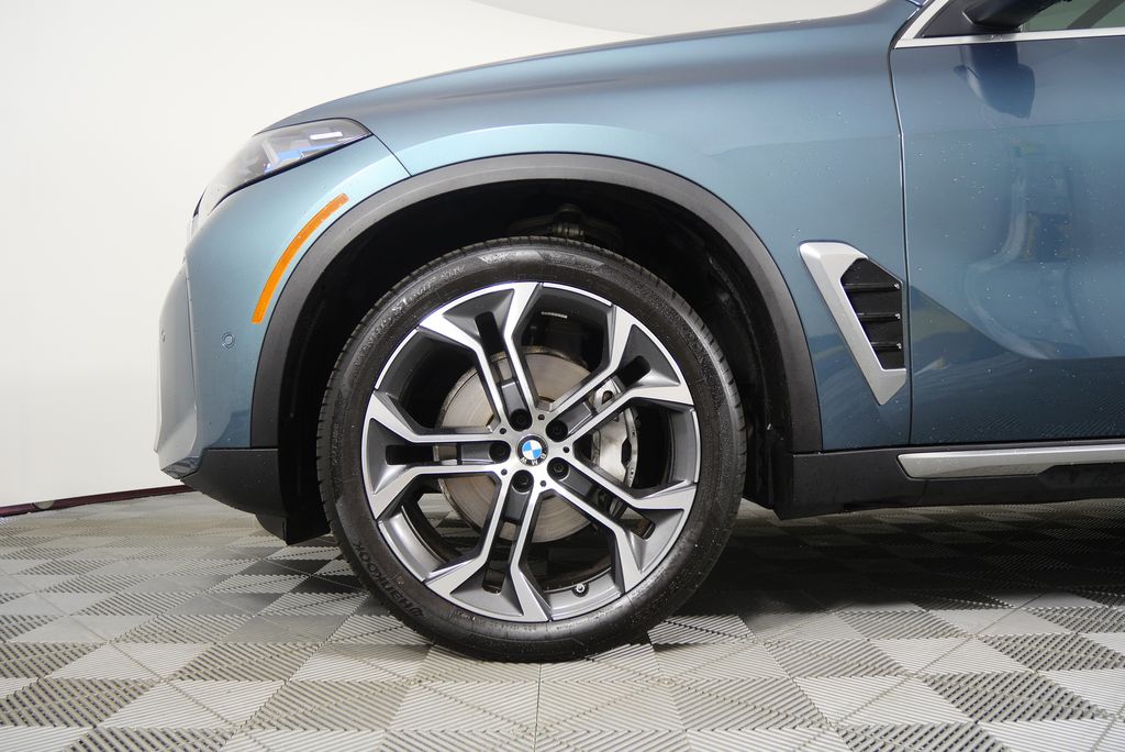 Thumbnail: 2025 BMW X5 - 7