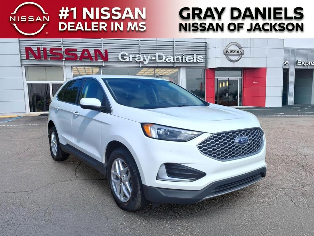 2023 Ford Edge SEL AWD's photo