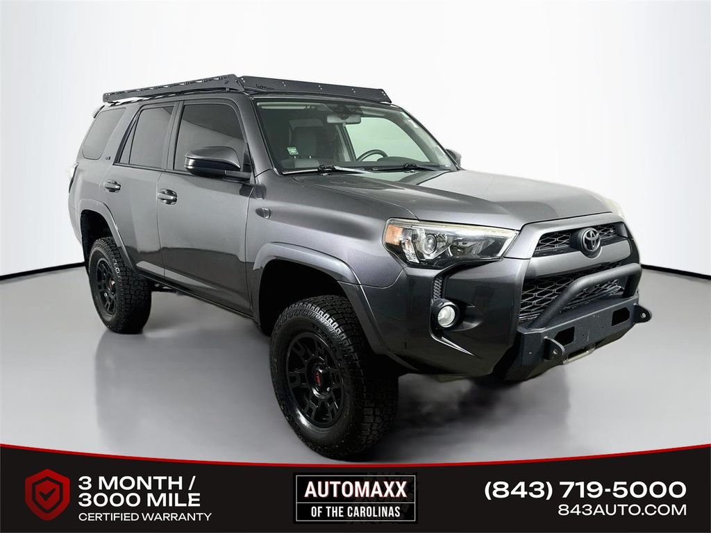 2019 Toyota 4Runner SR5 4WD