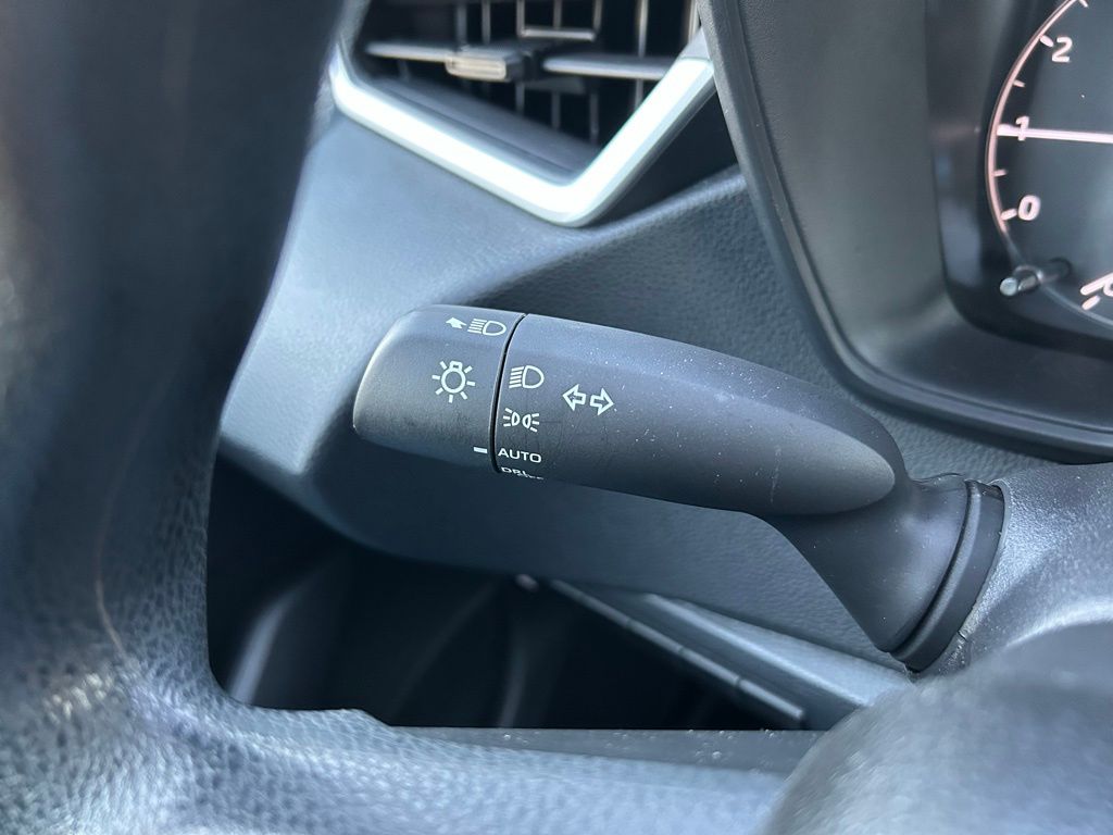 Thumbnail: 2025 Toyota Corolla - 21