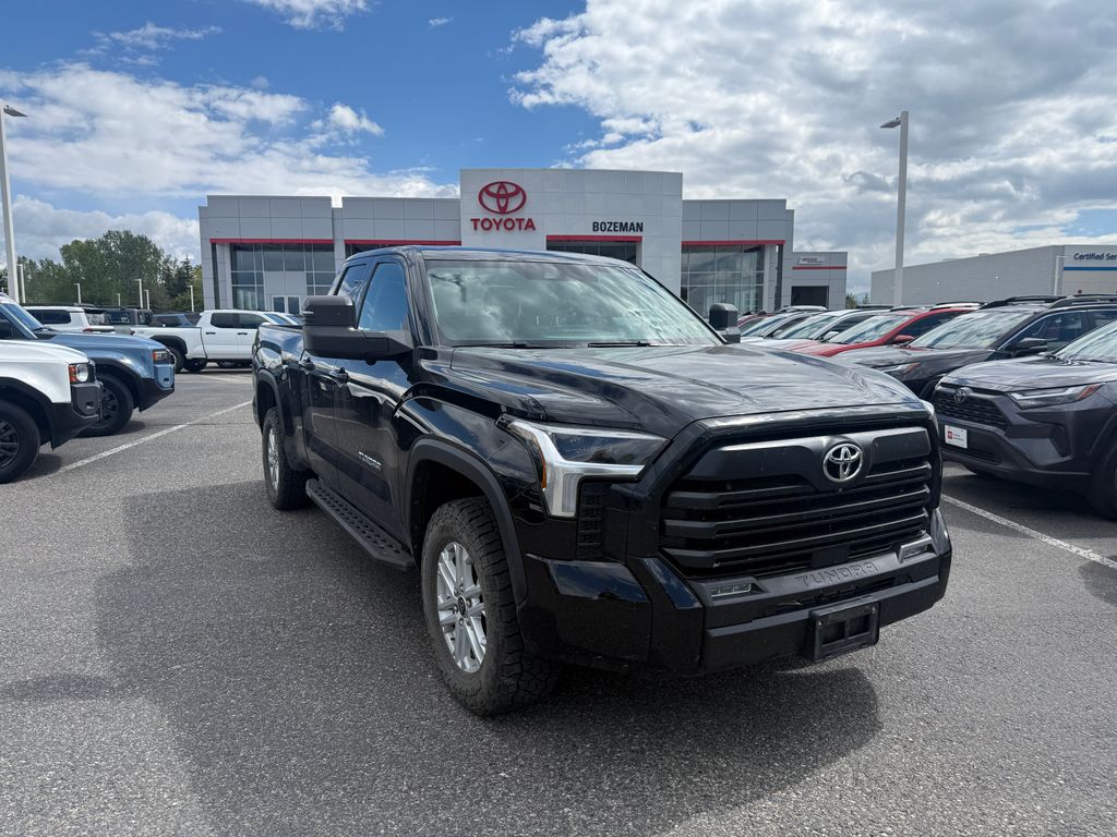 2022 Toyota Tundra SR5 3.4L 4WD Double Cab 6.5' Bed's photo
