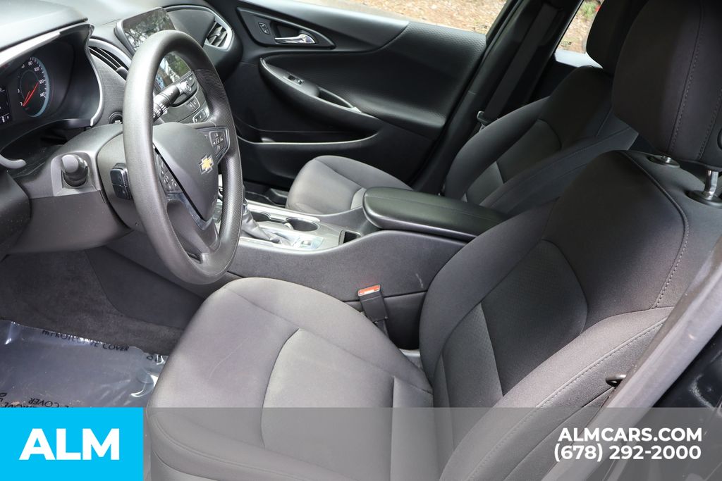 Used 2024 Black Chevrolet LT image 10