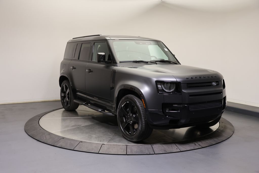 Thumbnail: 2026 Land Rover Defender - 7