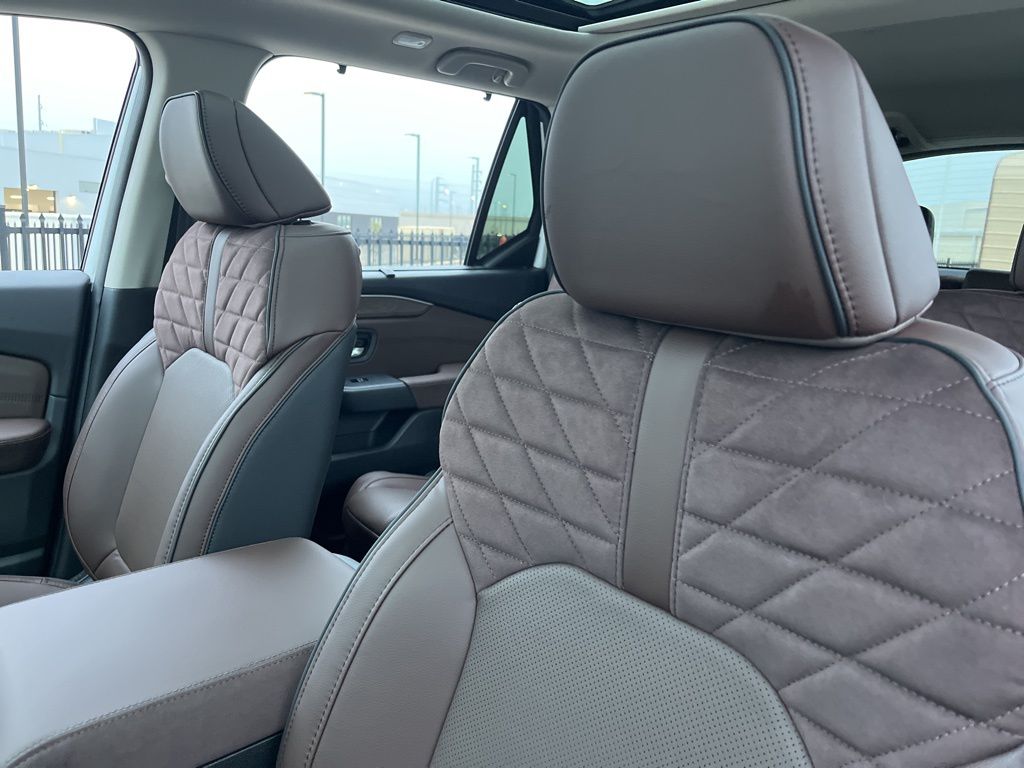 Thumbnail: 2026 Honda Pilot - 14