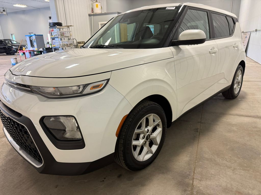used 2022 Kia Soul car, priced at $16,358