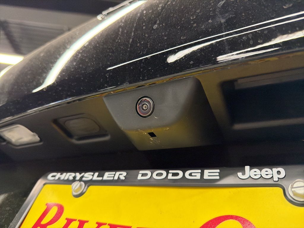 2026 Jeep Grand Cherokee L Limited Black at Victoria Chrysler Dodge Jeep Ram